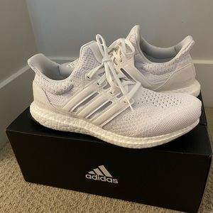 Adidas Ultraboost 5.0 DNA